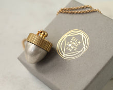 Acorn Keyring with Squirrel