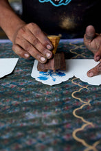 Boxed Artisan Notecard Set - Sandook Sapphire