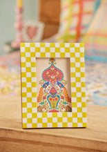 Check Photo Frame, fits photo 6x4"